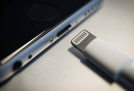 Cargue a su nuevo iPhone 14