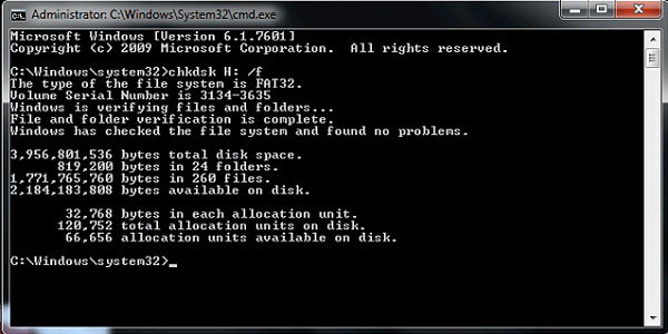 Use el comando chkdsk para corregir la tarjeta SD corrupta
